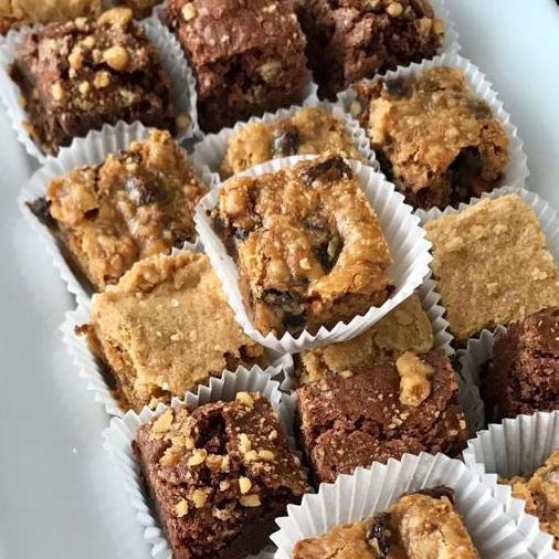 Brownies Surtidos 12und